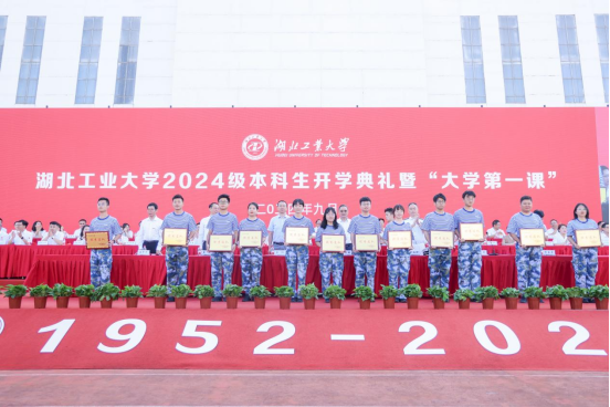 乐动体育